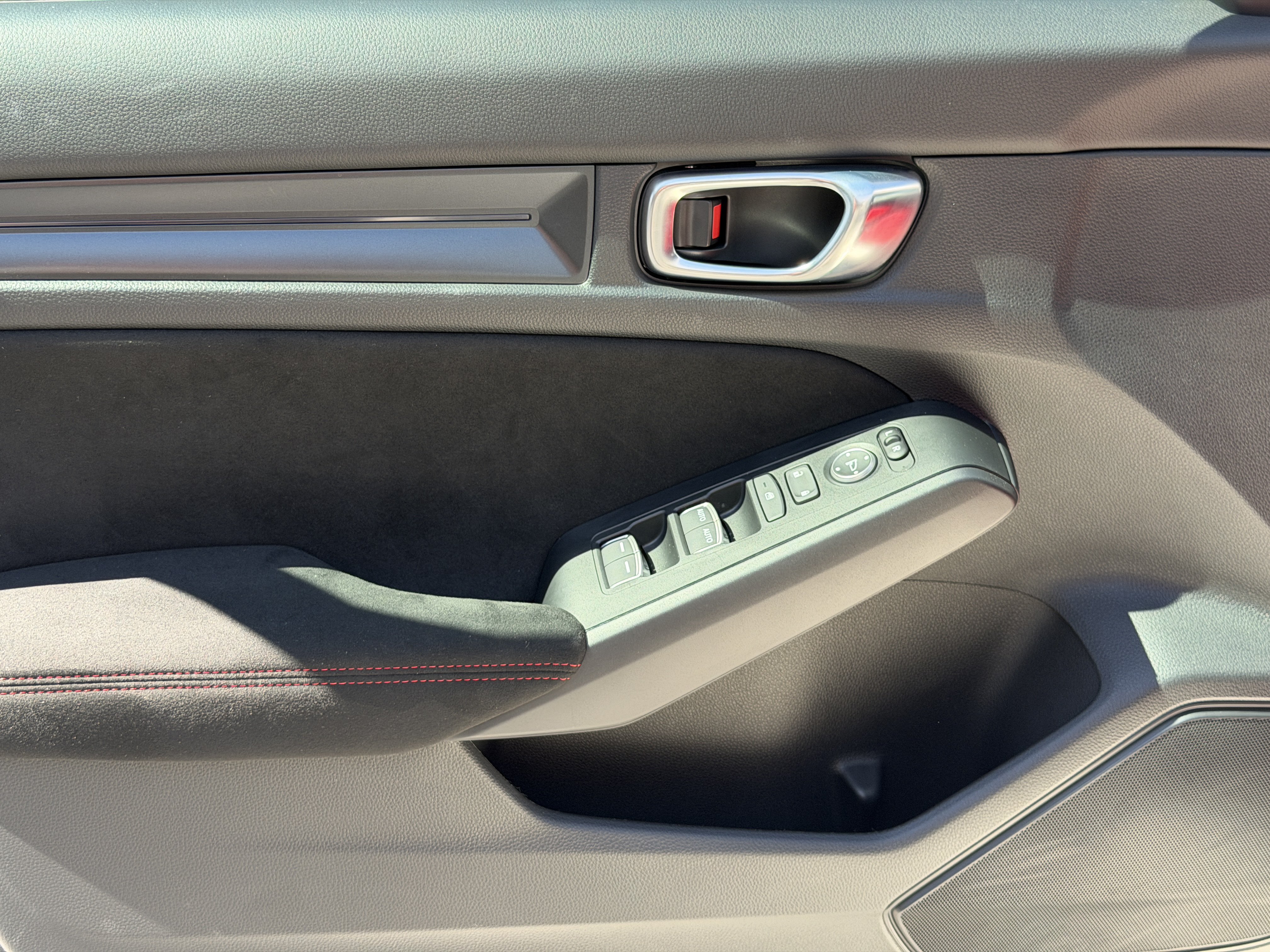 Used 2025 Honda Civic Type R image 21