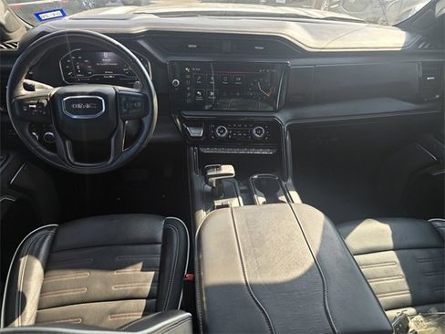 Used 2024 GMC Sierra 1500 AT4X image 14