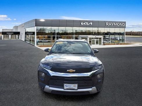 Used 2022 Chevrolet TrailBlazer LT FWD image 8
