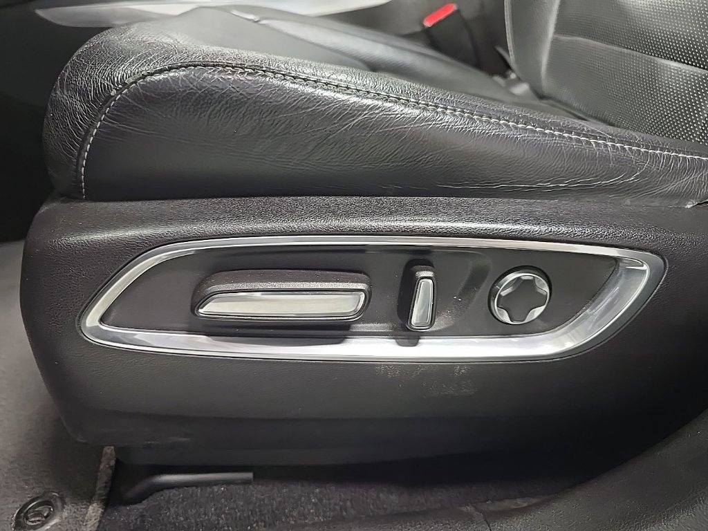 Used 2020 Acura MDX w/ Technology Package AWD/4WD image 36