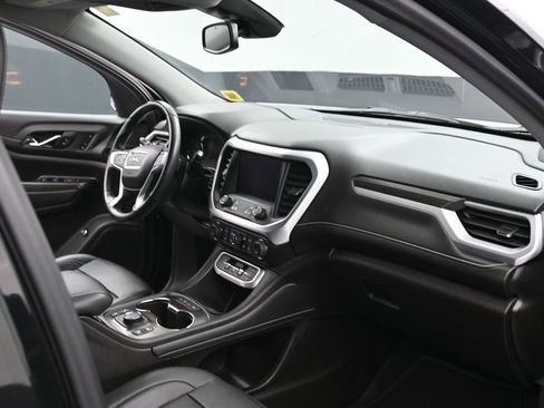 Used 2022 GMC Acadia SLT w/ Technology Package image 10