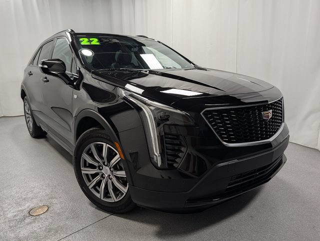 Certified 2022 Cadillac XT4 Sport w/ Enhanced Visibility Package AWD/4WD image 2