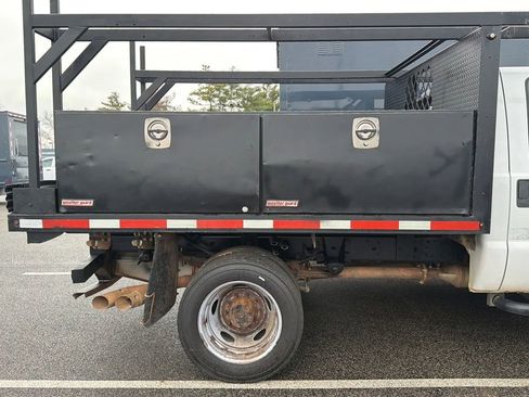 Used 2016 Ford F450 XL w/ Power Equipment Group AWD/4WD image 9