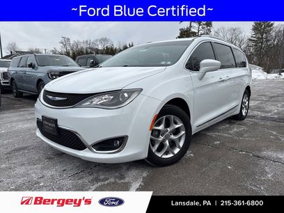 Used 2019 Chrysler Pacifica Touring-L Plus w/ Tire & Wheel Group