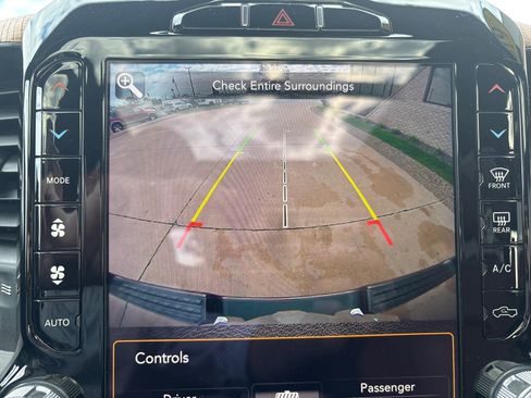 Used 2019 RAM 1500 Limited image 25