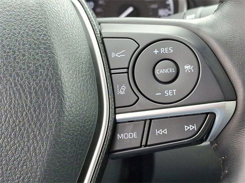 Certified 2023 Toyota Camry XLE image 23