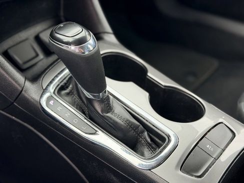 Used 2016 Chevrolet Cruze LT w/ Convenience Package image 16