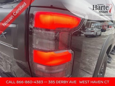 Used 2025 Nissan Frontier PRO-4X w/ Pro Convenience Package image 18
