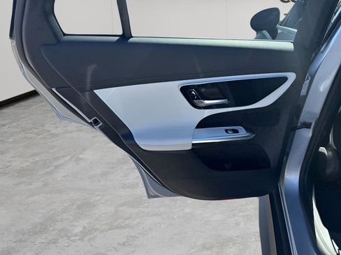 Used 2024 Mercedes-Benz GLC 300 4MATIC w/ AMG Line image 38