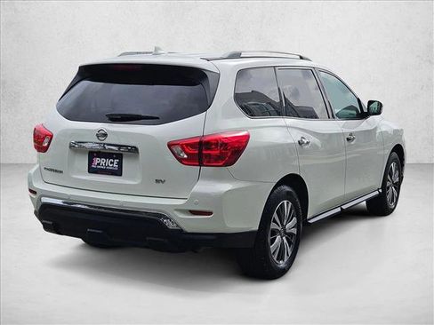 Used 2020 Nissan Pathfinder SV FWD image 5