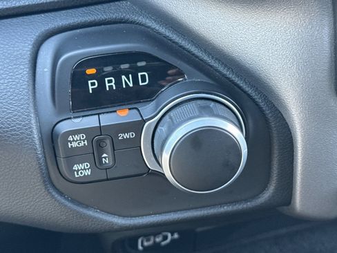 Used 2024 RAM 2500 Big Horn w/ Bed Utility Group image 21