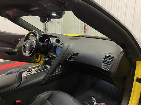 Used 2017 Chevrolet Corvette Grand Sport RWD image 44