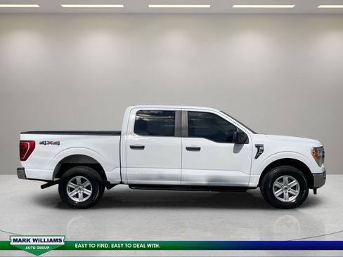 Used 2022 Ford F150 XLT w/ Trailer Tow Package AWD/4WD image 3