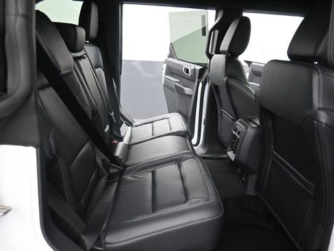 New 2026 Ford Bronco Outer Banks AWD/4WD image 22