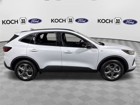 New 2026 Ford Escape ST-Line w/ Tech Pack #1 image 8
