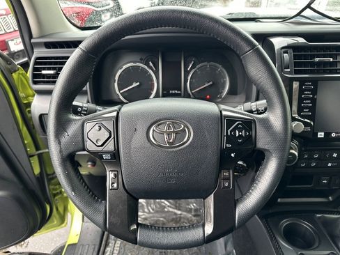Used 2022 Toyota 4Runner TRD Pro AWD/4WD image 18