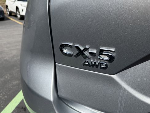 Used 2023 MAZDA CX-5 AWD 2.5 S w/ Premium Package image 9