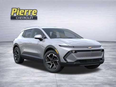 New 2026 Chevrolet Equinox EV LT image 7