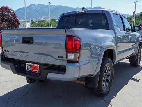 Certified 2021 Toyota Tacoma SR5 w/ Technology Package AWD/4WD image 8