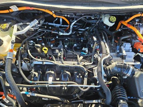 Used 2023 Ford Escape SE image 19