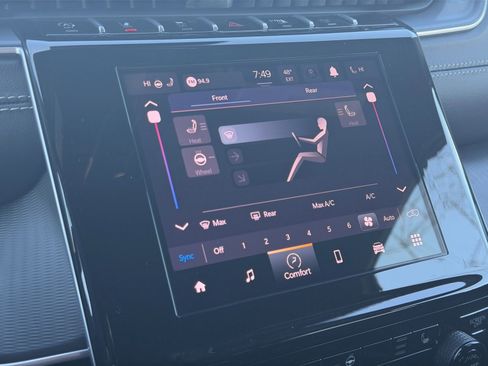 New 2025 Jeep Grand Cherokee L Laredo w/ Luxury Tech Group I AWD/4WD image 35