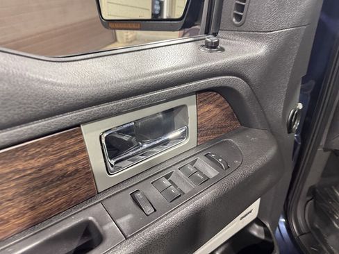 Used 2013 Ford F150 Lariat w/ Luxury Equipment Group image 18