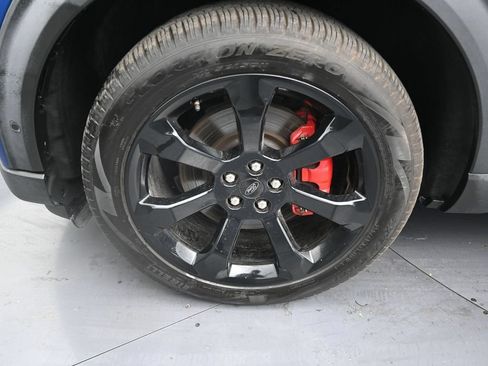 Used 2022 Ford Explorer ST w/ Equipment Group 401A AWD/4WD image 10