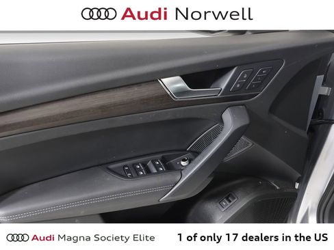 Used 2024 Audi Q5 2.0T Premium Plus w/ Premium Plus Package AWD/4WD image 17