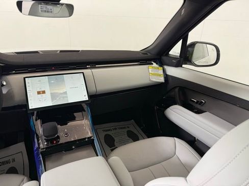 New 2026 Land Rover Range Rover Sport SE image 24