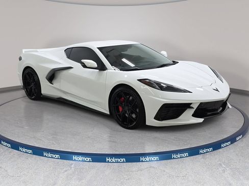 Used 2020 Chevrolet Corvette Stingray Premium Cpe w/ 3LT Preferred Equipment Group RWD image 4