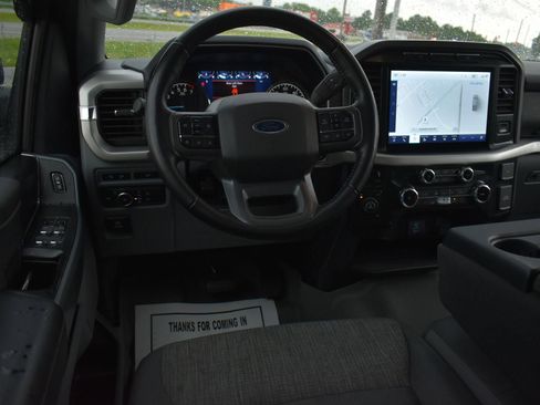 Used 2022 Ford F150 XLT w/ Equipment Group 302A High AWD/4WD image 16