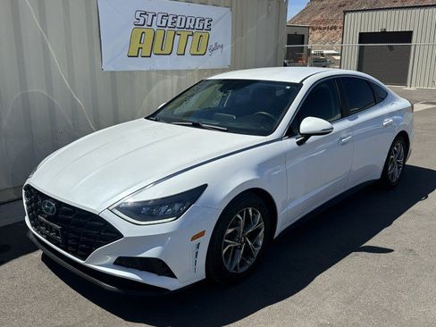 Used 2022 Hyundai Sonata SEL FWD image 1