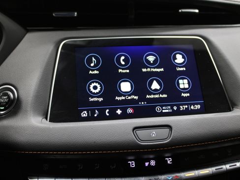 Certified 2023 Cadillac XT4 Sport image 13