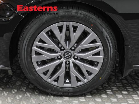 Used 2023 Nissan Altima 2.5 SV w/ SV Premium Package FWD image 34