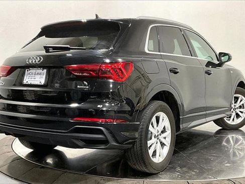 Certified 2023 Audi Q3 2.0T Premium image 2