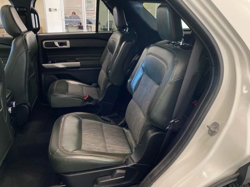 Used 2022 Ford Explorer Timberline image 10