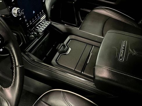 Used 2022 RAM 2500 Limited w/ Night Edition AWD/4WD image 19