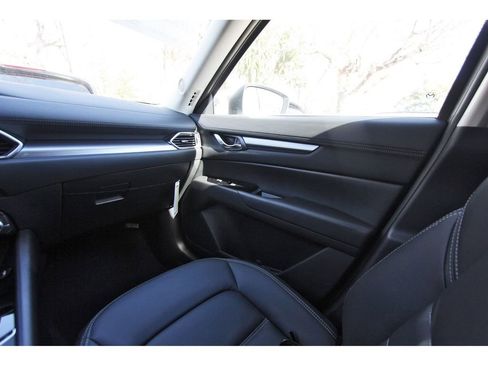 New 2025 MAZDA CX-5 AWD 2.5 S w/ Preferred Package image 9