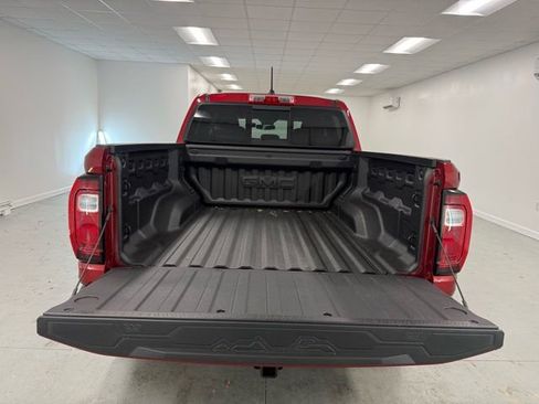 New 2026 GMC Canyon Elevation image 8