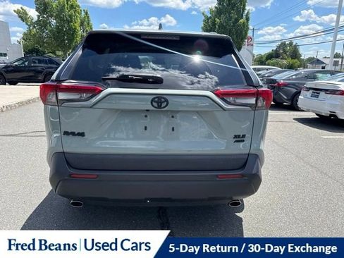 Used 2020 Toyota RAV4 XLE w/ All Weather Liner Package AWD/4WD image 11