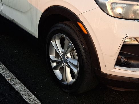 Certified 2023 Buick Encore GX Preferred w/ Cold Weather Comfort Package FWD image 6