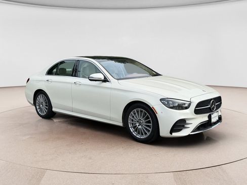 Used 2022 Mercedes-Benz E 450 4MATIC Sedan image 7