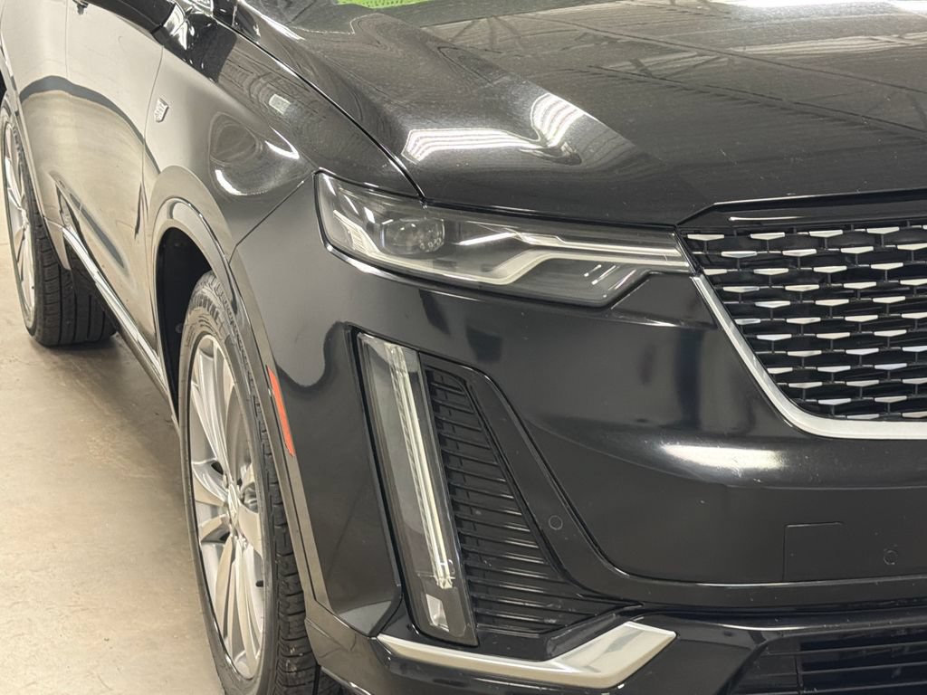 Used 2023 Cadillac XT6 Premium Luxury FWD image 5