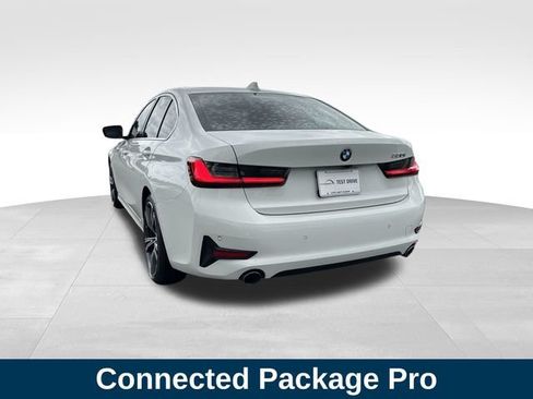 Used 2021 BMW 330i Sedan w/ Convenience Package RWD image 3