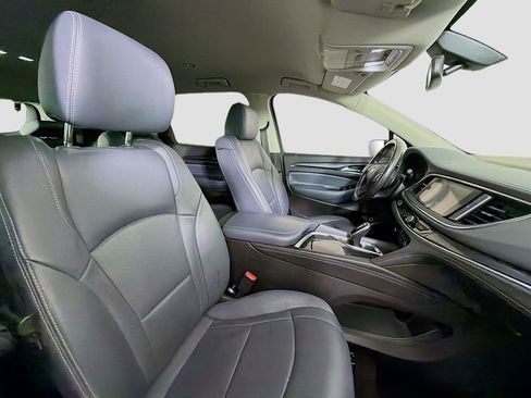 Used 2021 Buick Enclave Essence w/ Sport Touring Edition image 30