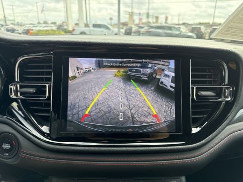 Used 2025 Dodge Durango GT image 21