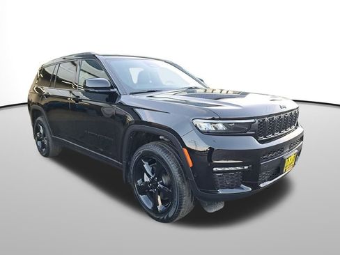 New 2025 Jeep Grand Cherokee L Limited w/ Luxury Tech Group II image 8