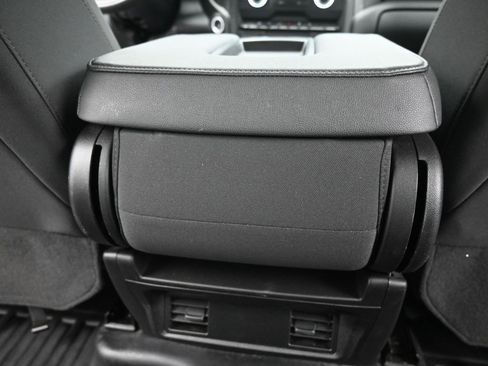 Used 2024 GMC Sierra 1500 Pro w/ Pro Value Package image 12