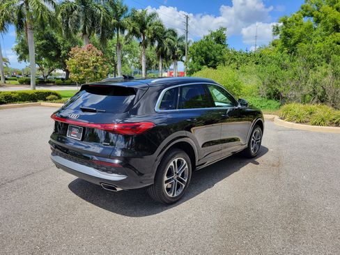 New 2026 Audi Q5 Premium image 4