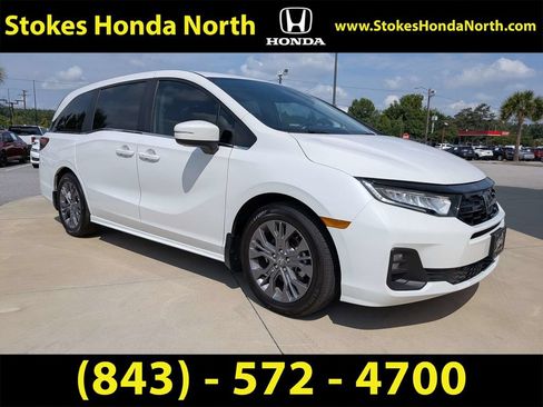 Certified 2025 Honda Odyssey Touring image 2